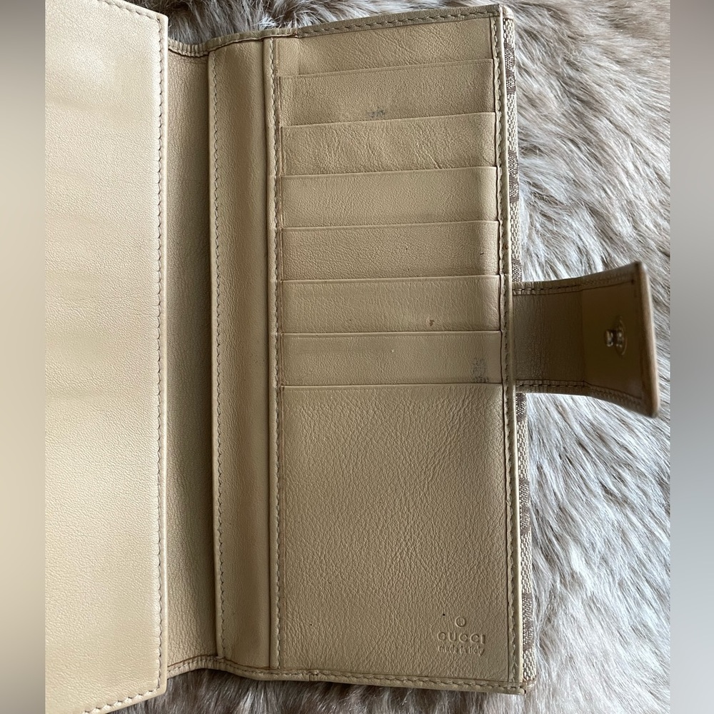 💯 Gucci | Signature Monogram Long Wallet - Picture 8 of 14